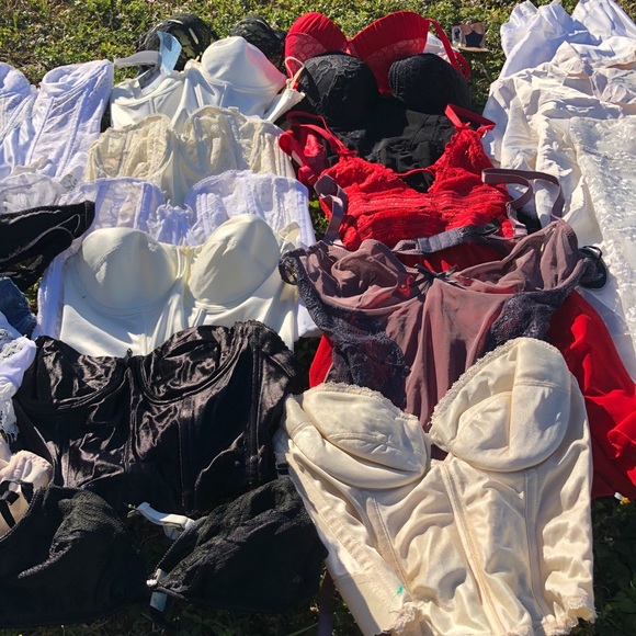 SOLD⚡️♻️ - Picture 3 of 13